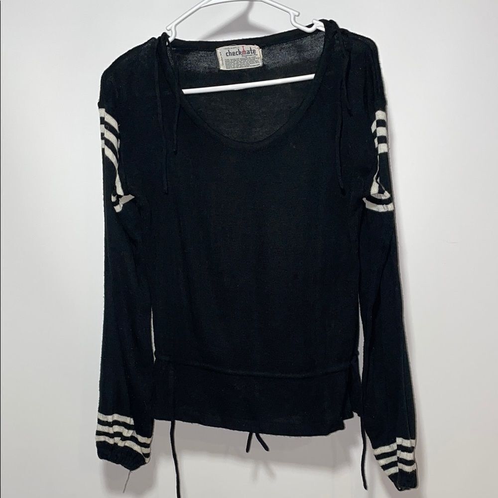 Vintage Black Fitted Crew Neck Sweatshirt with stripped sleeves